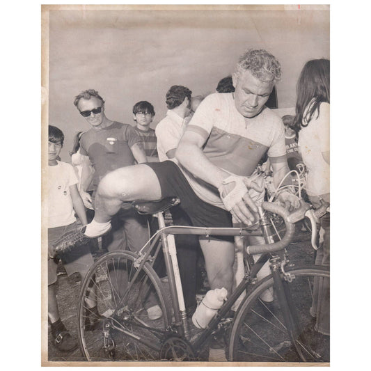 1972 Press Photo Cycling Bicycle Race Joe Miscioscia Miami FL 8x10" AD3