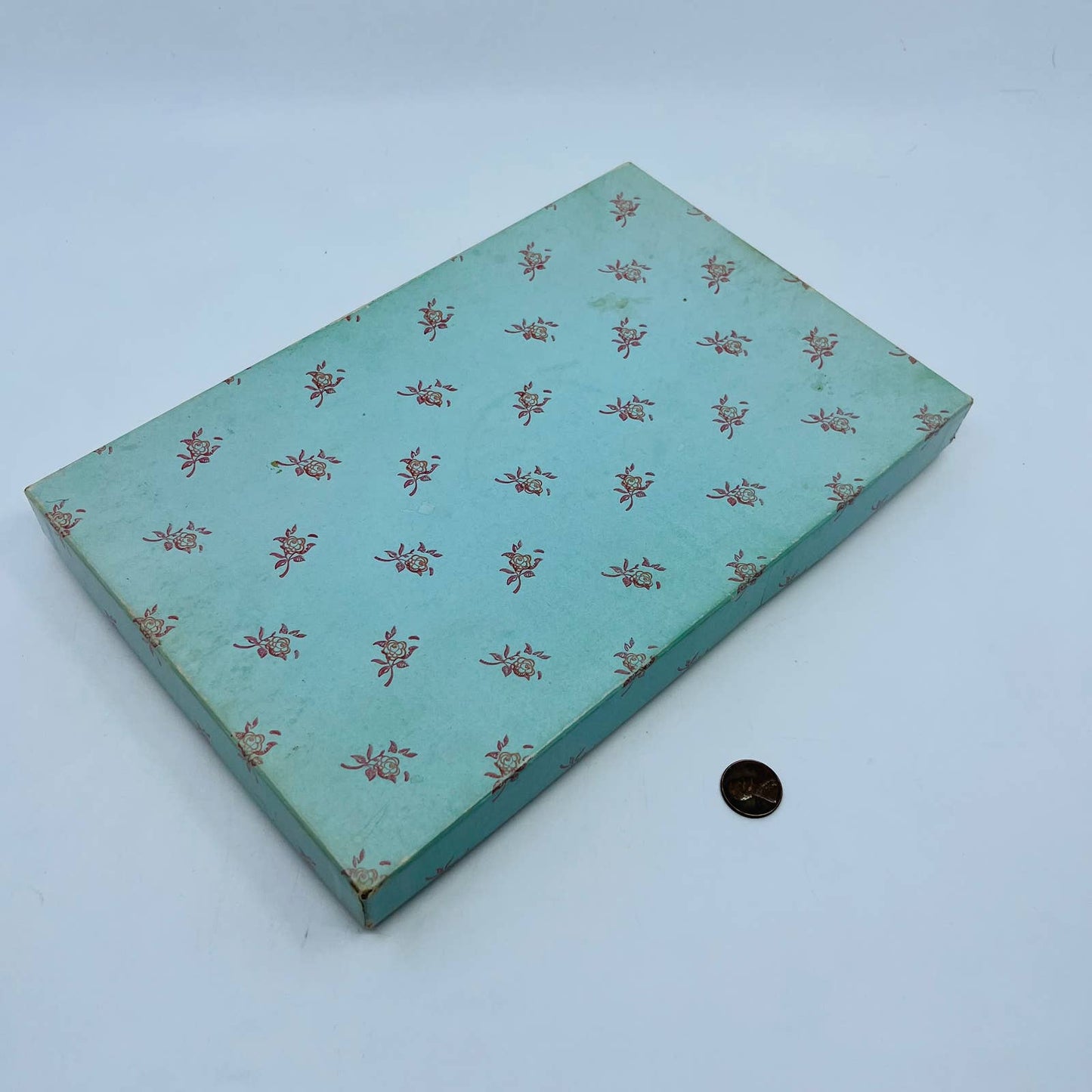 Vintage Blue and Pink Gift Box 7 x 11 x 1 TD7