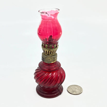 Vintage Mini Red Swirl Glass Kerosene Oil Lamp 5" TC7-1