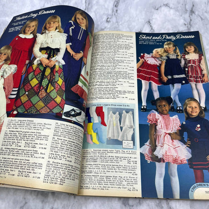 Sears 1978 Wish Book Catalog Star Wars Barbie Atari Lionel Toys Clothing S3-1
