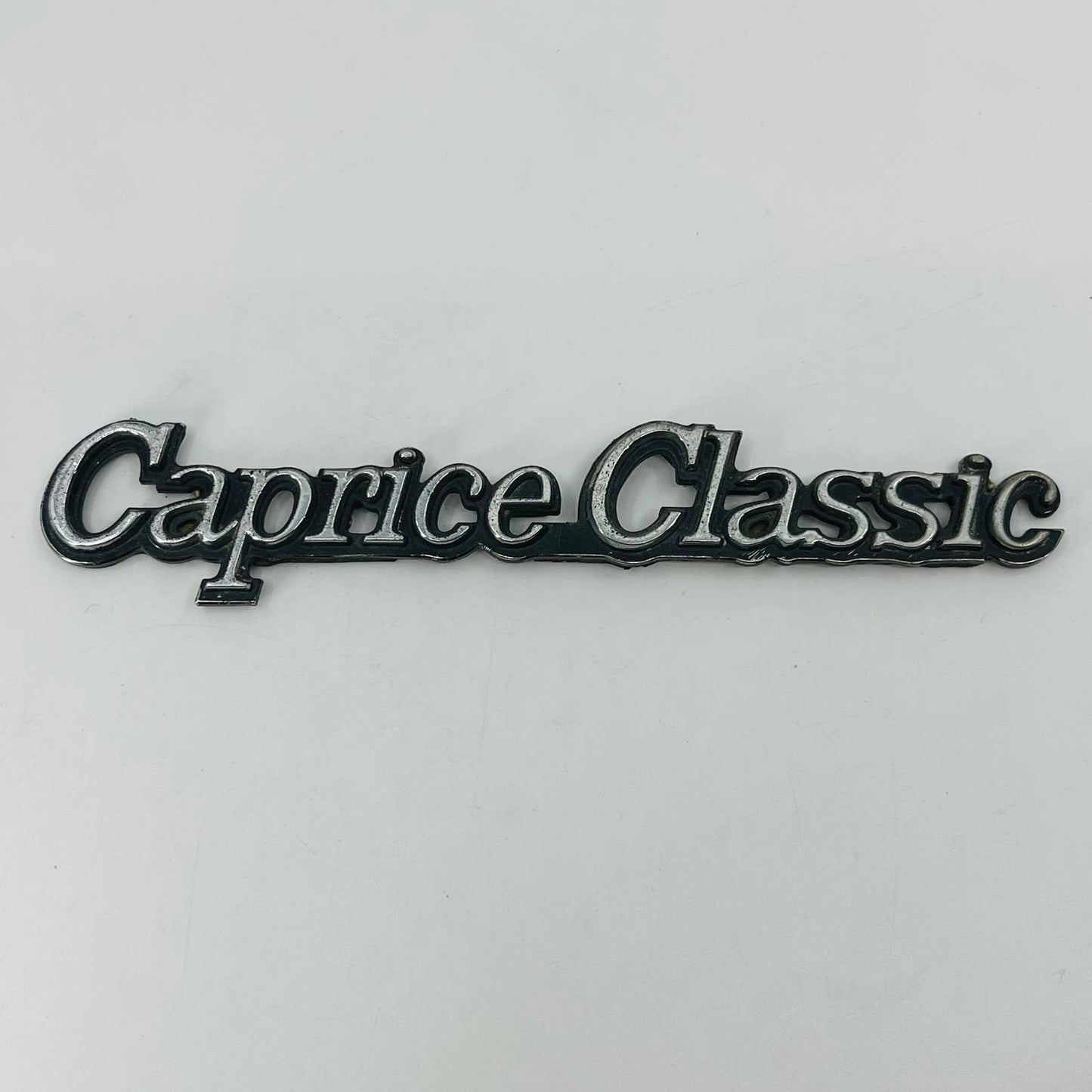 Chevy 1986-1990 Caprice Classic Rear Emblem Badge Logo Nameplate Name Plate SB6