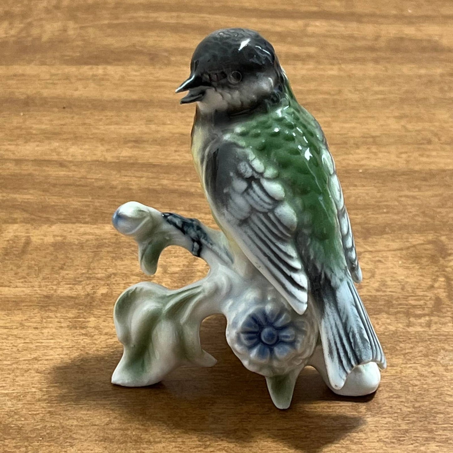 Vintage Gerold Porzellan Bavaria West Germany Green Finch Bird Figurine 4”FA6