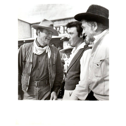 c1960 ABC Press Photo John Wayne Laurence Harvey The Spirit of the Alamo AE1