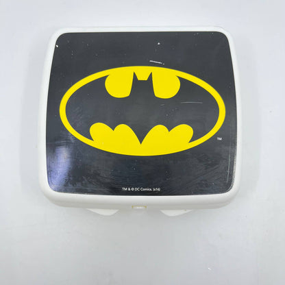 Vintage Tupperware Batman Lunch Box Sandwich Keeper Square Hinged Locking TF3-1