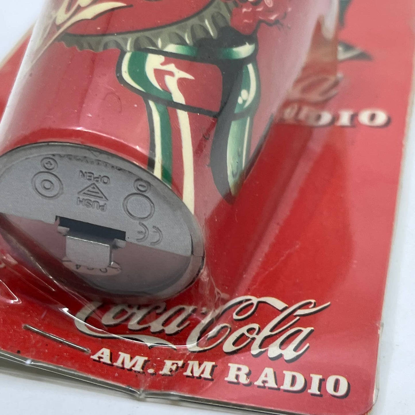 1990s Sealed NOS Coca Cola Coke Promotional AM/FM Radio TC1