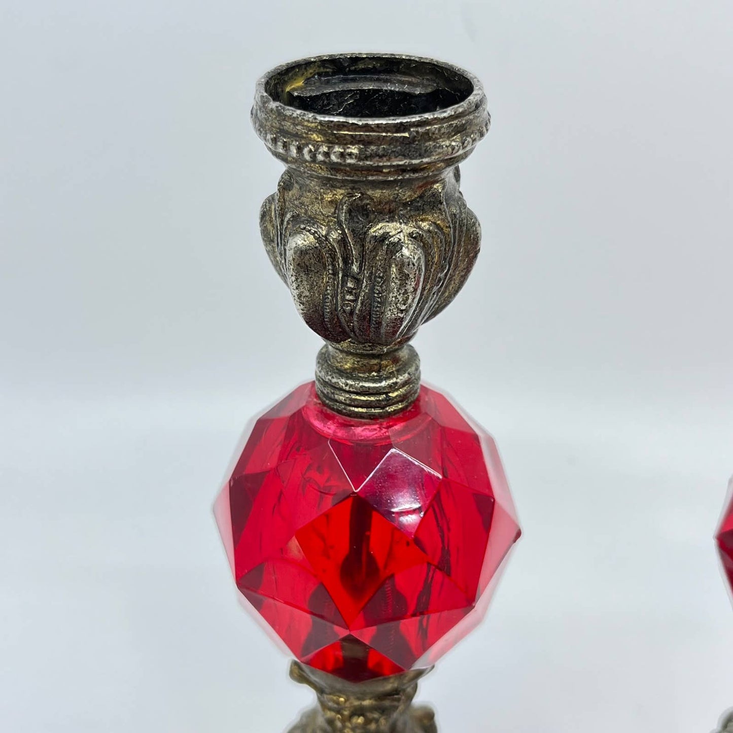 2 Vintage Hollywood Regency Metal Red Lucite Candlesticks Candle Holders 8” TF4