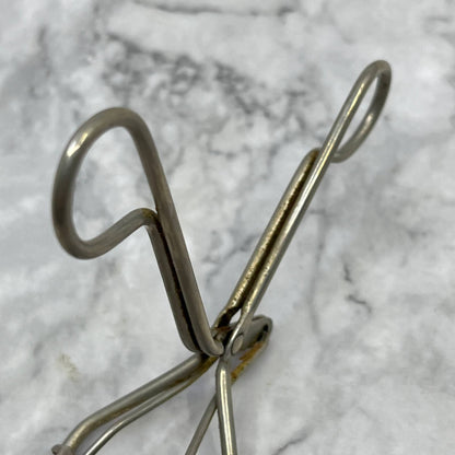 Vintage Maybelline Expert Eyes Metal Eyelash Curler TJ1