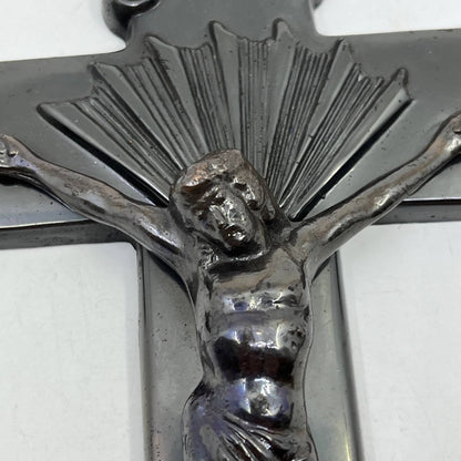 Vintage JESUS CHRIST Crucifix Heavy Cast Metal Wall Cross 9” TI2