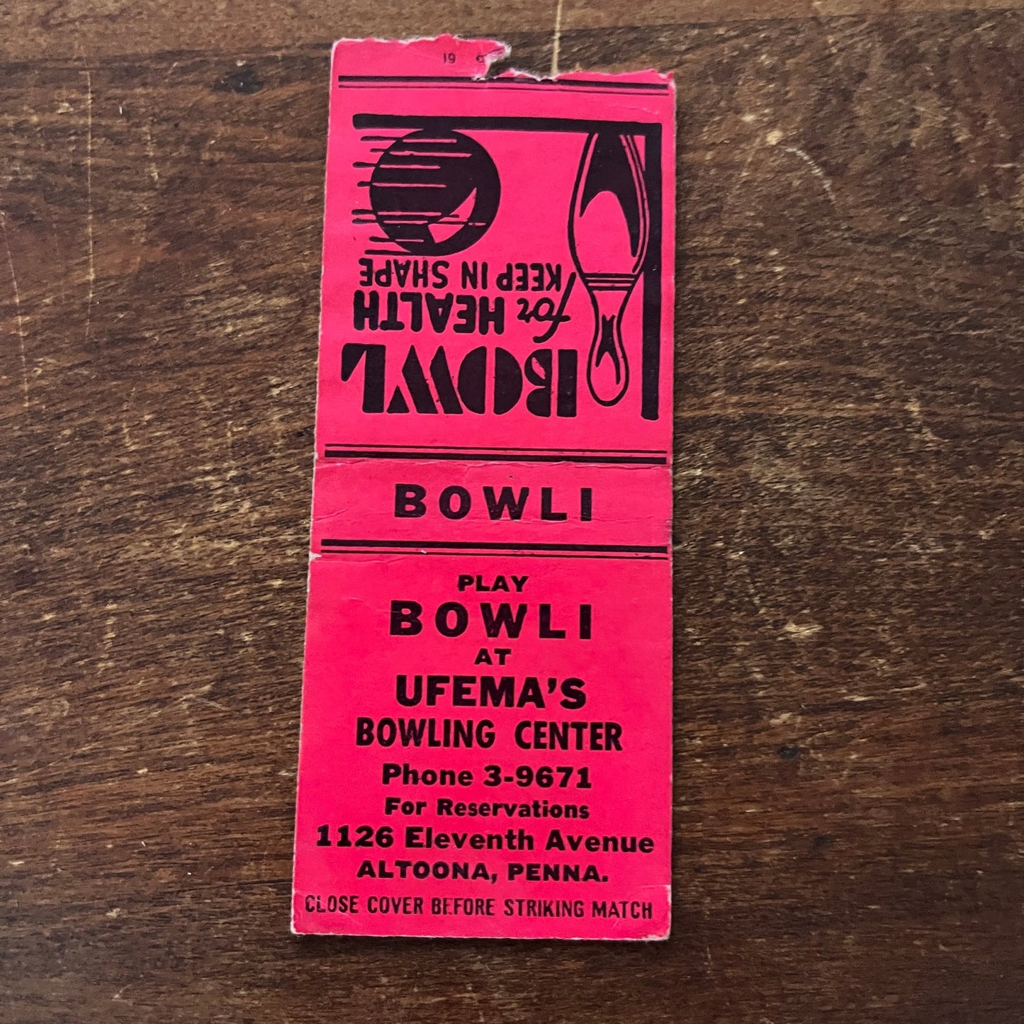 Bowli Ufema's Bowling Center Altoona PA Advertising Matchbook Cover MM11-8