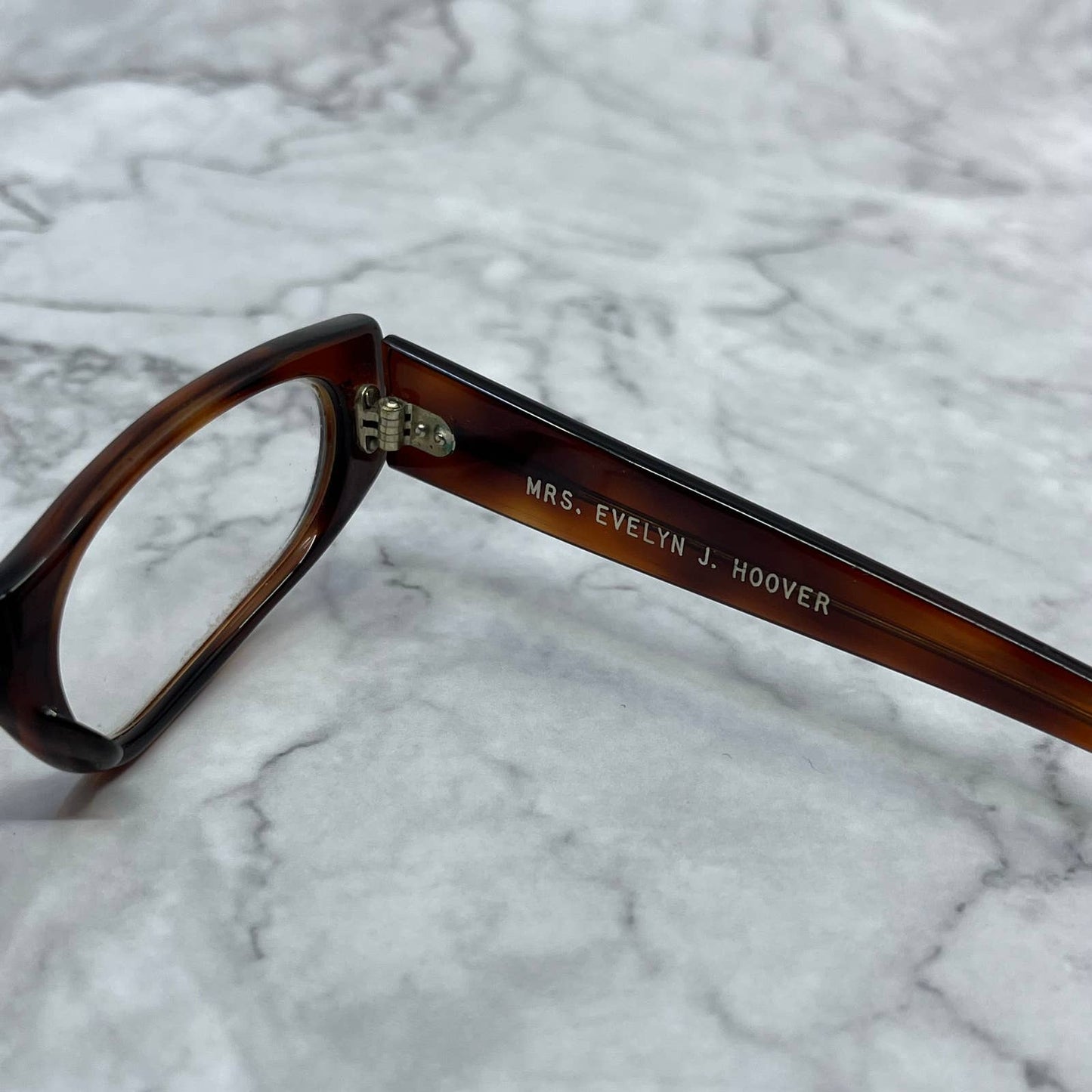 1967 Cat Eye Woman’s Eyeglasses Monogrammed Brown Tortoise Shell 5” TA9