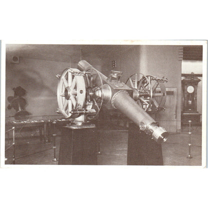Adler Planetarium and Astronomical Museum Chicago Original Postcard P1-13