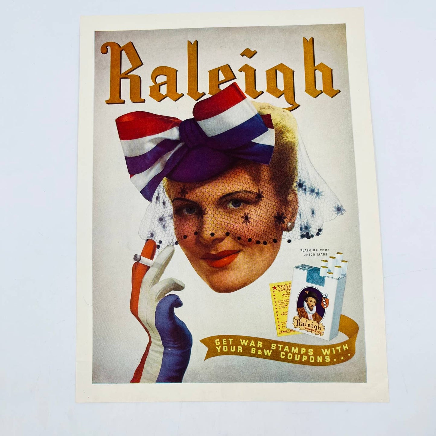 1940s Raleigh Cigarettes Advertisement 8 x 11” C12