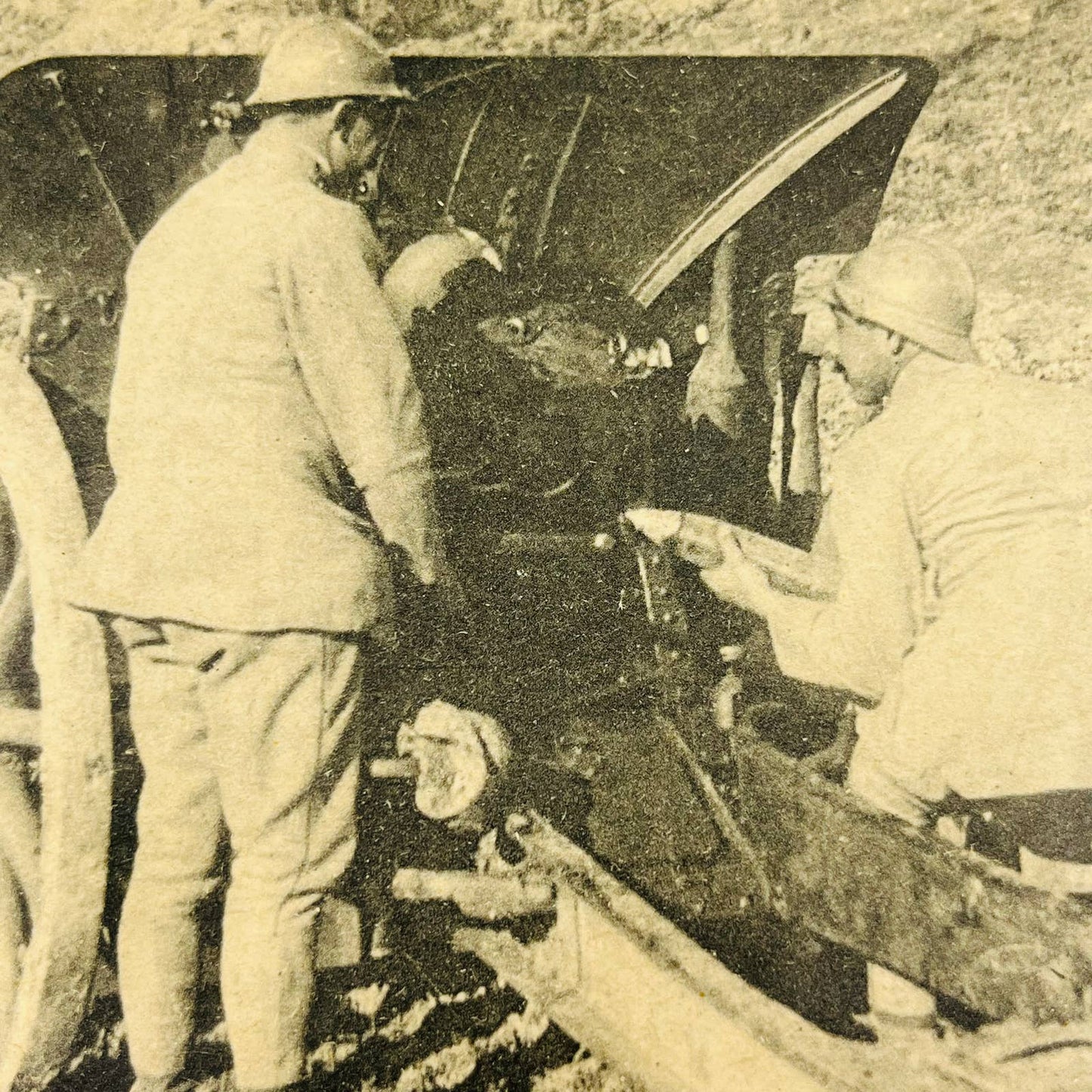 Early 1900s RPPC WWI French Troops Loading Mortar Artillery PA9