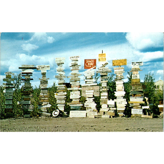 The Alaska Highway Northwestern Canada Yukon Alaska Original Postcard TK1-30