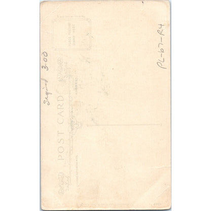WW1 Wall Doughboy ...7000 Beans A Week Humor Postcard P2-11