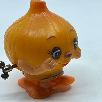 Vintage Rare Anthropomorphic Onion Wind Up Toy WORKS 3” TH9