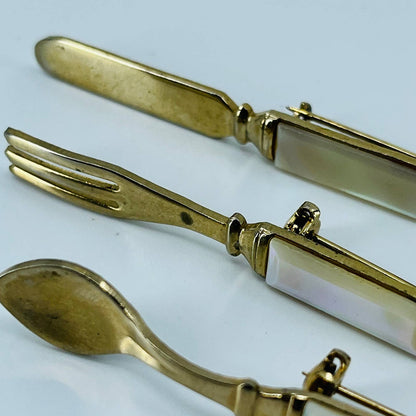 1930s Brooch Set Fork Knife Spoon Faceted Mother of Pearl Handles Gold Tone SA6