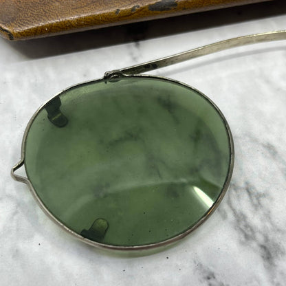Vintage Aviator Silver Tone clip-on sunglasses frames 4.5 Across SE9
