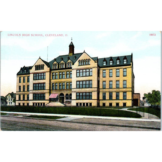 Vintage Postcard Lincoln High School Cleveland Ohio TD9