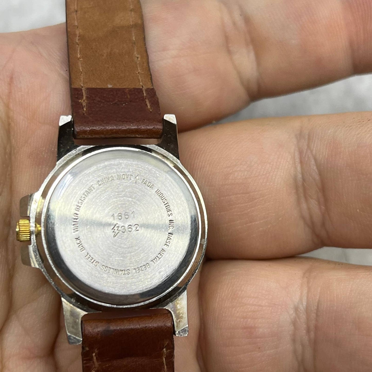 Vintage Women’s Kathy Ireland Watch TK2-P