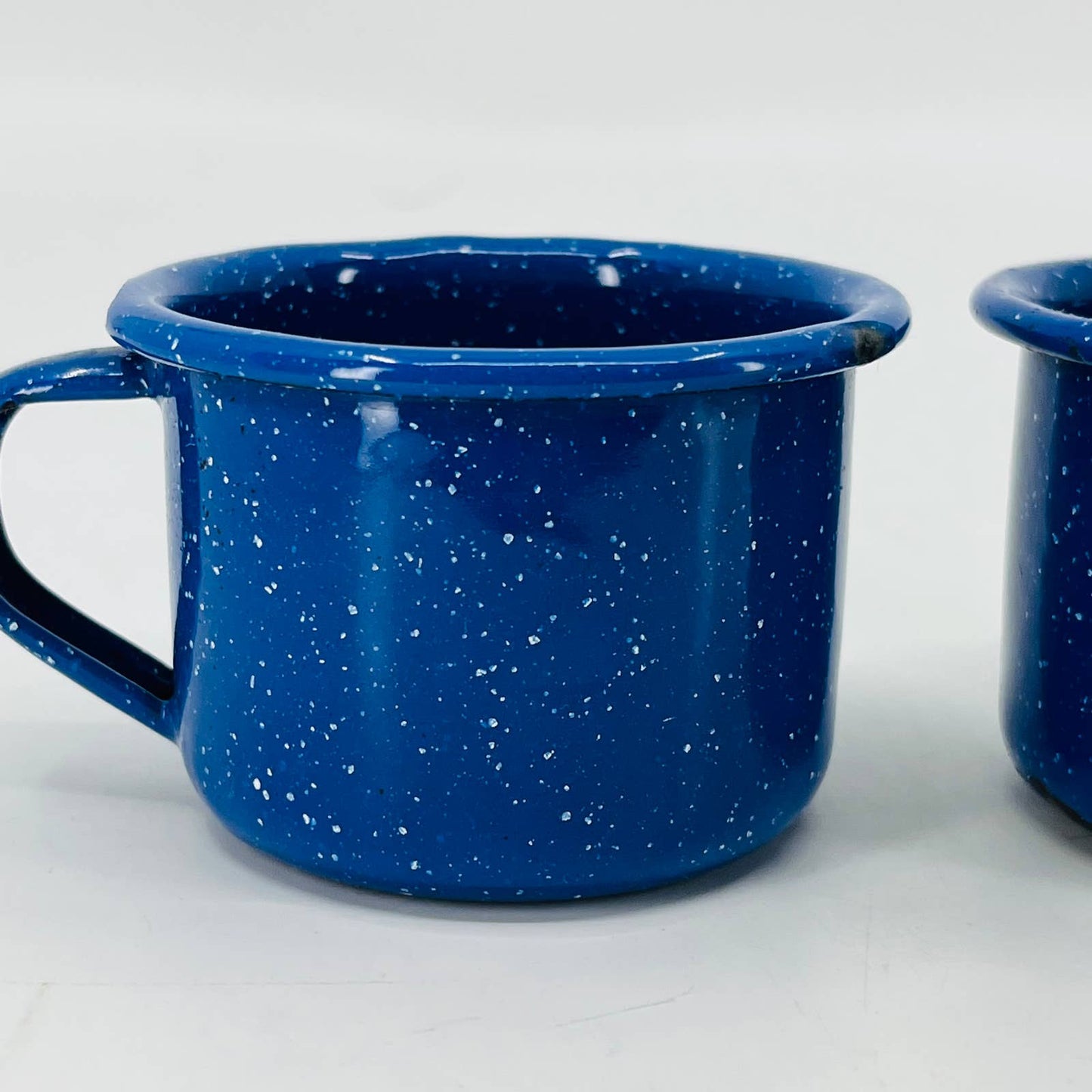 VTG 2 Small Kids Blue Speckled Enamelware Graniteware Cup Mug 2 x 2.75” SB1