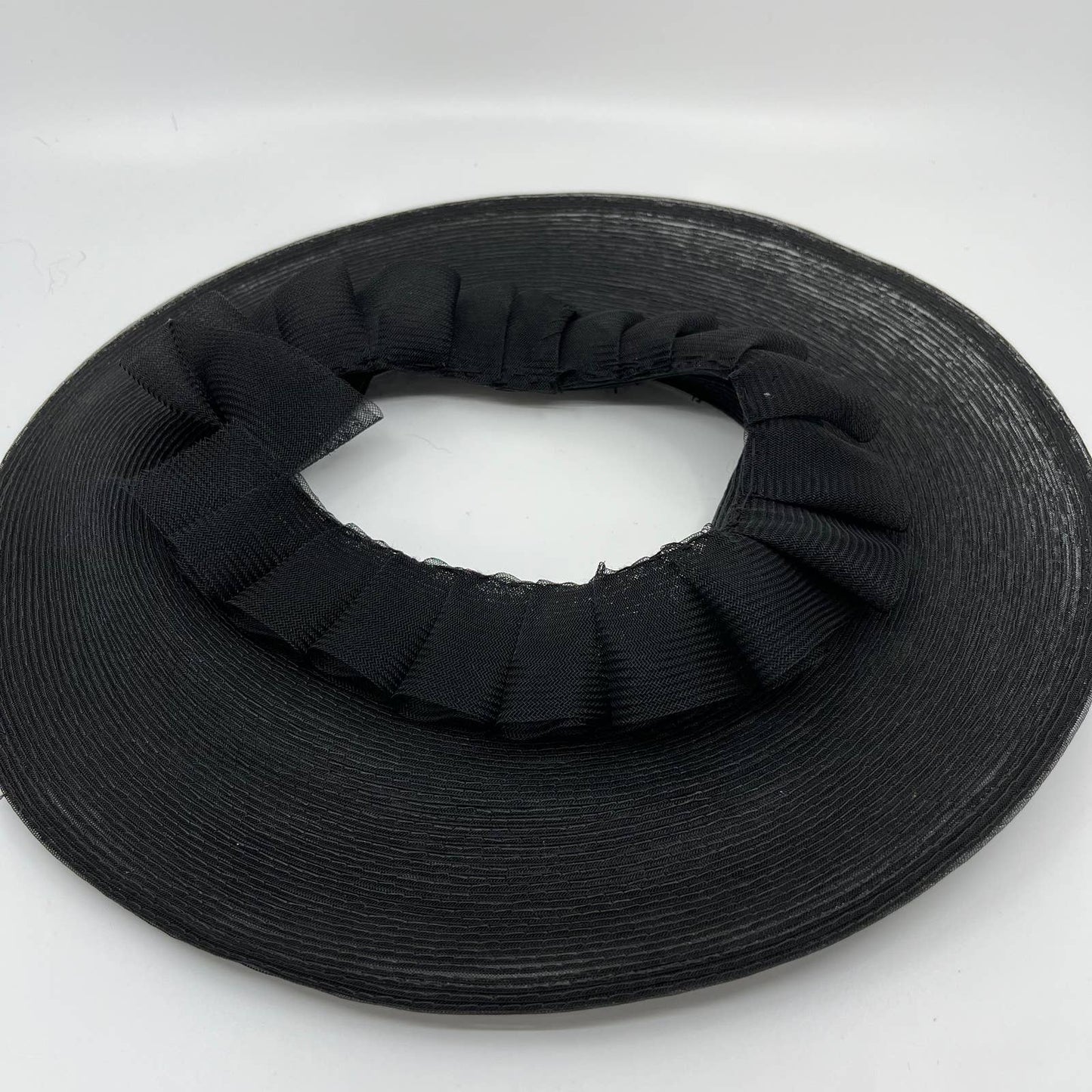 Vintage Woman’s Black Lace Trimmed Open Top Hat HB1