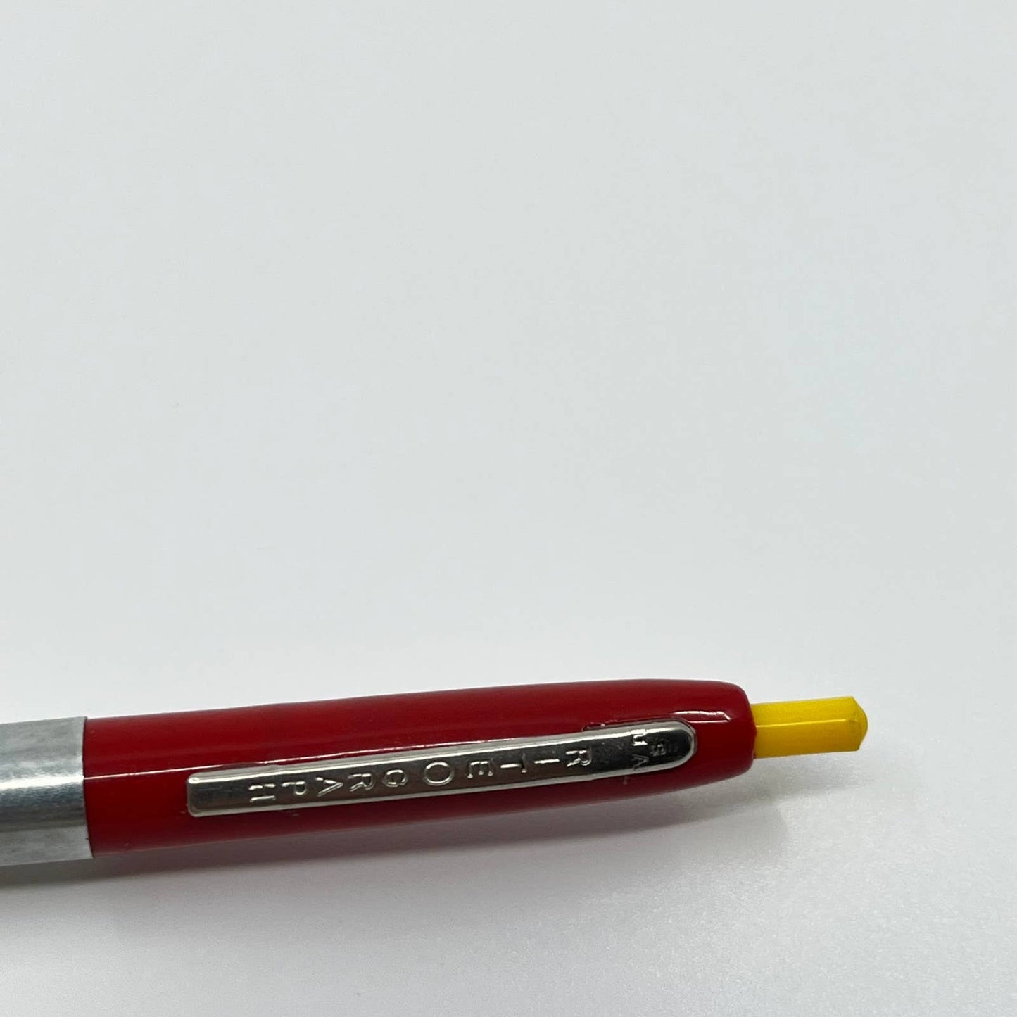 VTG Advertising Pen Red/Yellow Guy Strawser and Son Used Cars Millersburg PA SC3