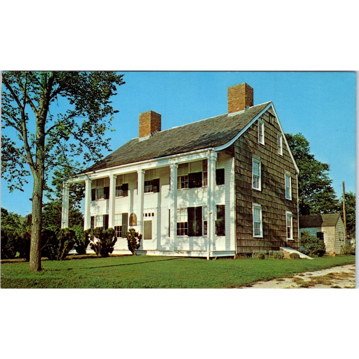 Village House Orient Long Island NY Original Postcard TK1-22
