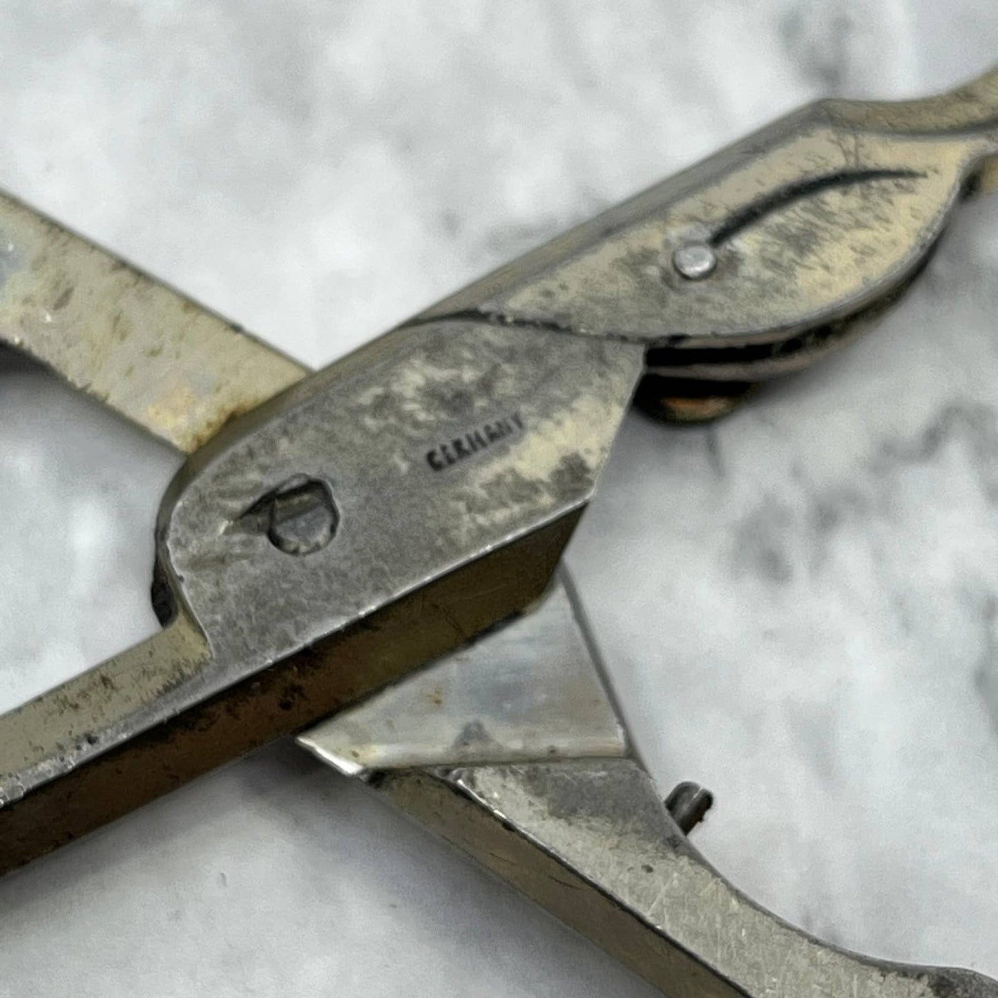 Vtg Monarch Kut Ezy Buttonhole Scissors Shears w/Depth Adjuster Germany SE9