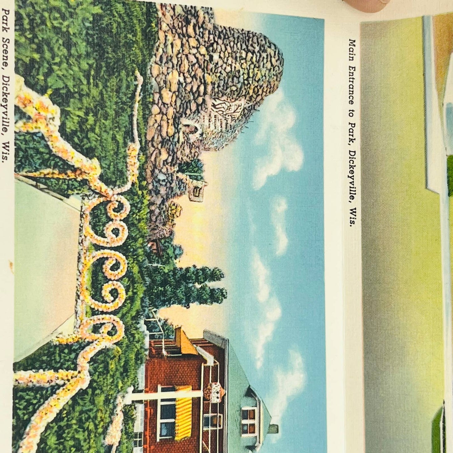 1930s Linen Dickeyville Grotto Dickeyville Wisconsin Fold Out Postcard Book EA2