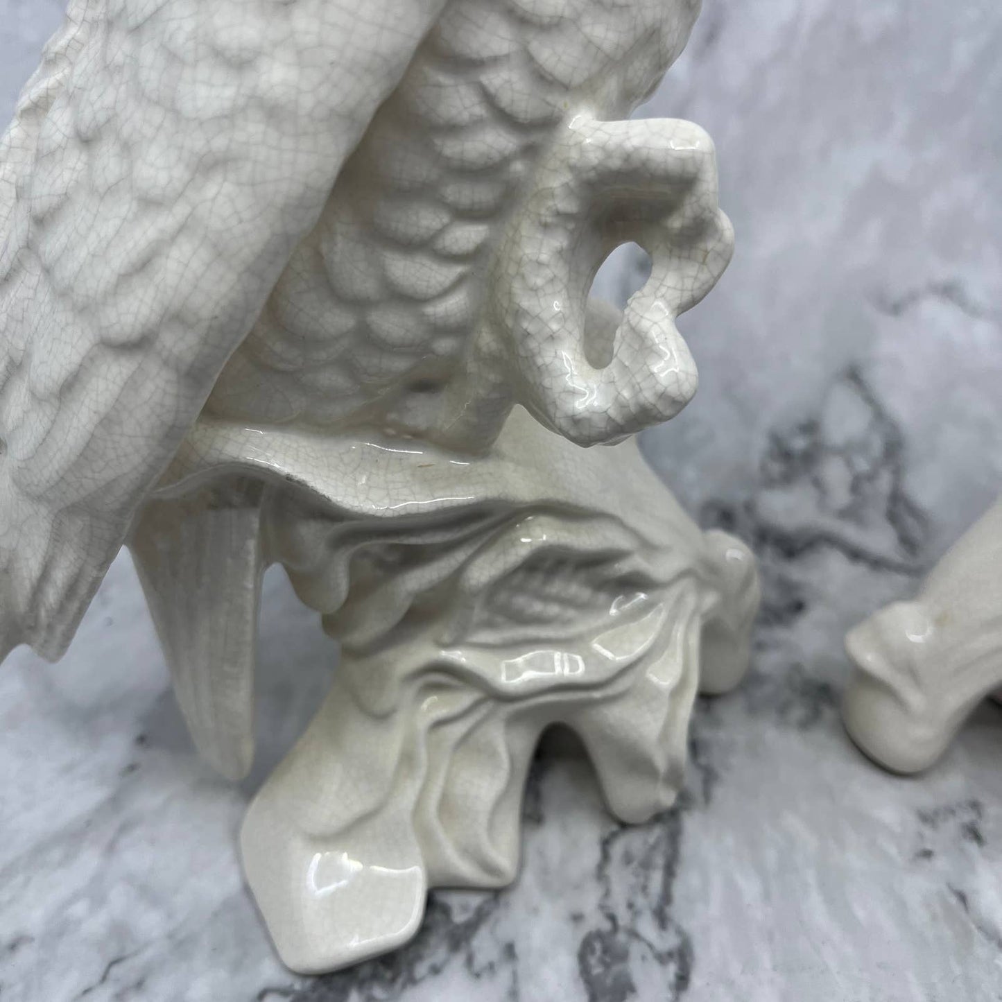 Set of 2 MCM Large White Porcelain Cockatoo Statue Blanch De Chine Style 11” TJ9