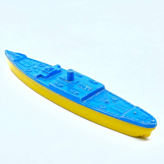 Vintage 1950’s Thomas Toy Plastic Battleship 5-1/2” Toy Ship SD7