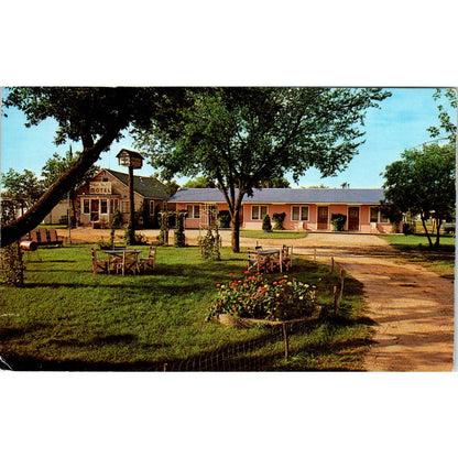 Rest Best Motel Millston Wisconsin Original Postcard TJ9-P3