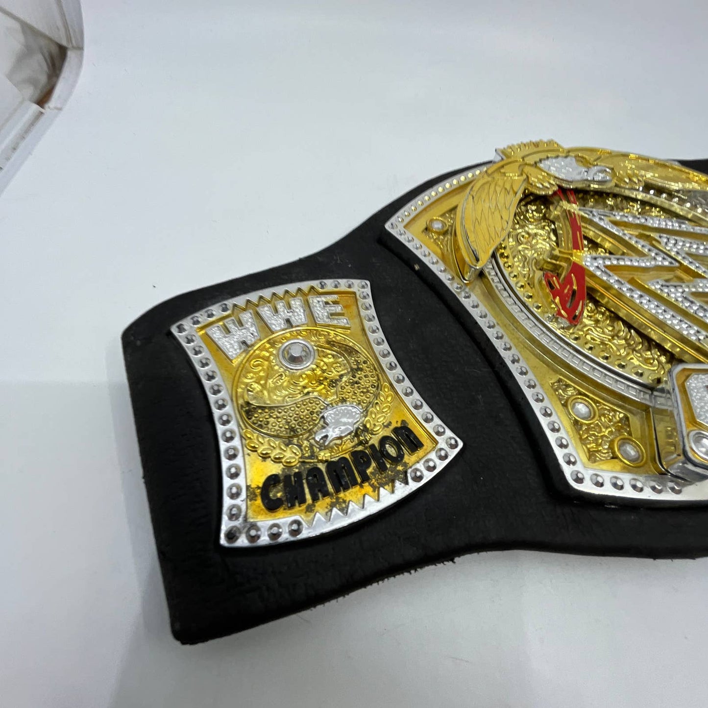 WWE Jakks 2005 Raw Spinning Championship Belt Replica Champion Wrestling WWF TI3