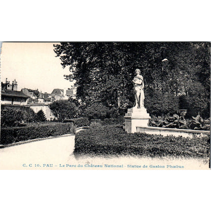 Le Parc Du Château National Statue de Gaston Phoebus Original Postcard P1-15