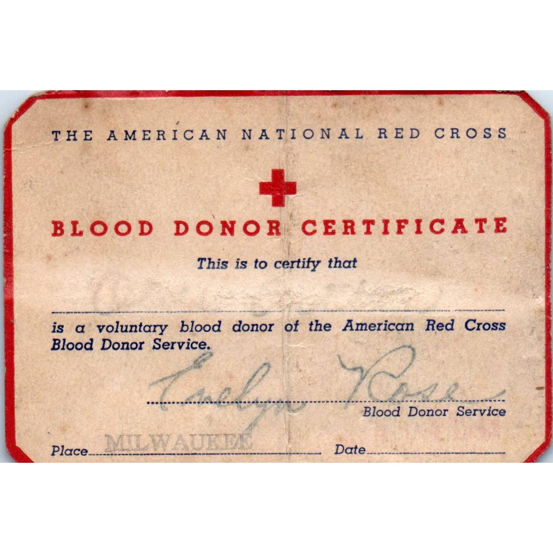 1942 WWII Blood Donor Certificate Card Evelyn Ross Milwaukee SE5