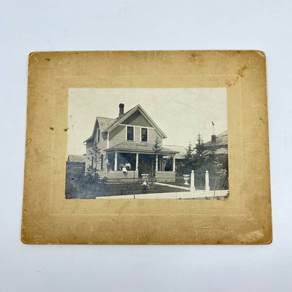 Early 1900s CDV Photo Family Outside House in Thief River Falls MN 8x10” TE4