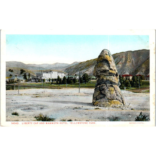 Liberty Cap and Mammoth Hotel Yellowstone Park Original Postcard P2-5