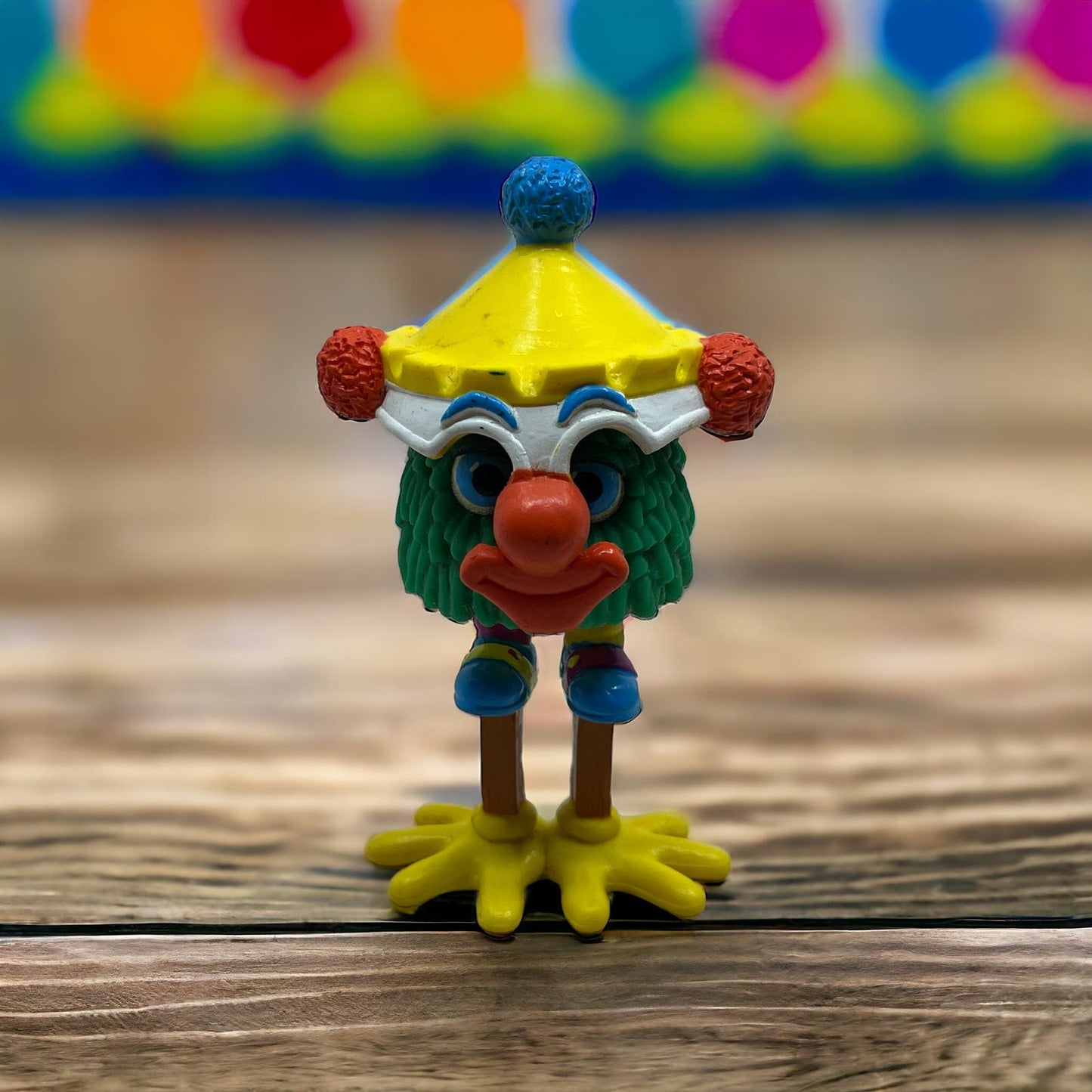 1989 McDonald's Green Fry Guy Fry Kids w/ Bird Feet Stilts TC9-T1