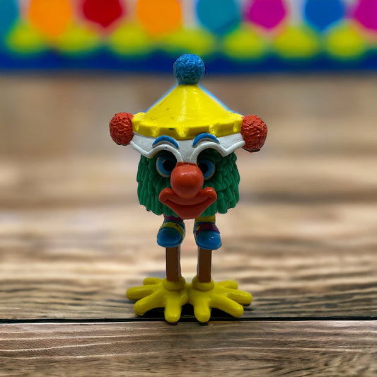1989 McDonald's Green Fry Guy Fry Kids w/ Bird Feet Stilts TC9-T1
