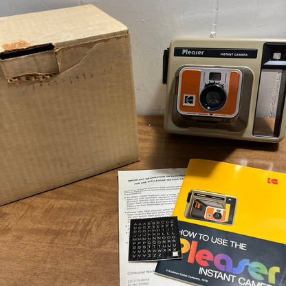 1970s Brown Orange Kodak Pleaser Instant Camera w/ Box Manual Inserts TG9