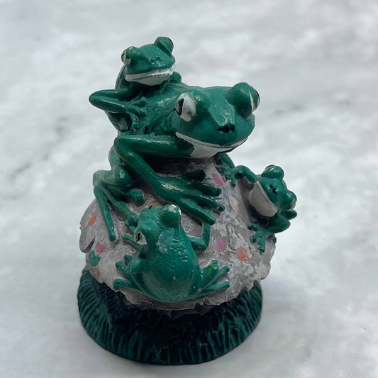 Vintage Hand Painted Cast Resin Frogs on Toadstool Mushroom Figurine 3” TE2