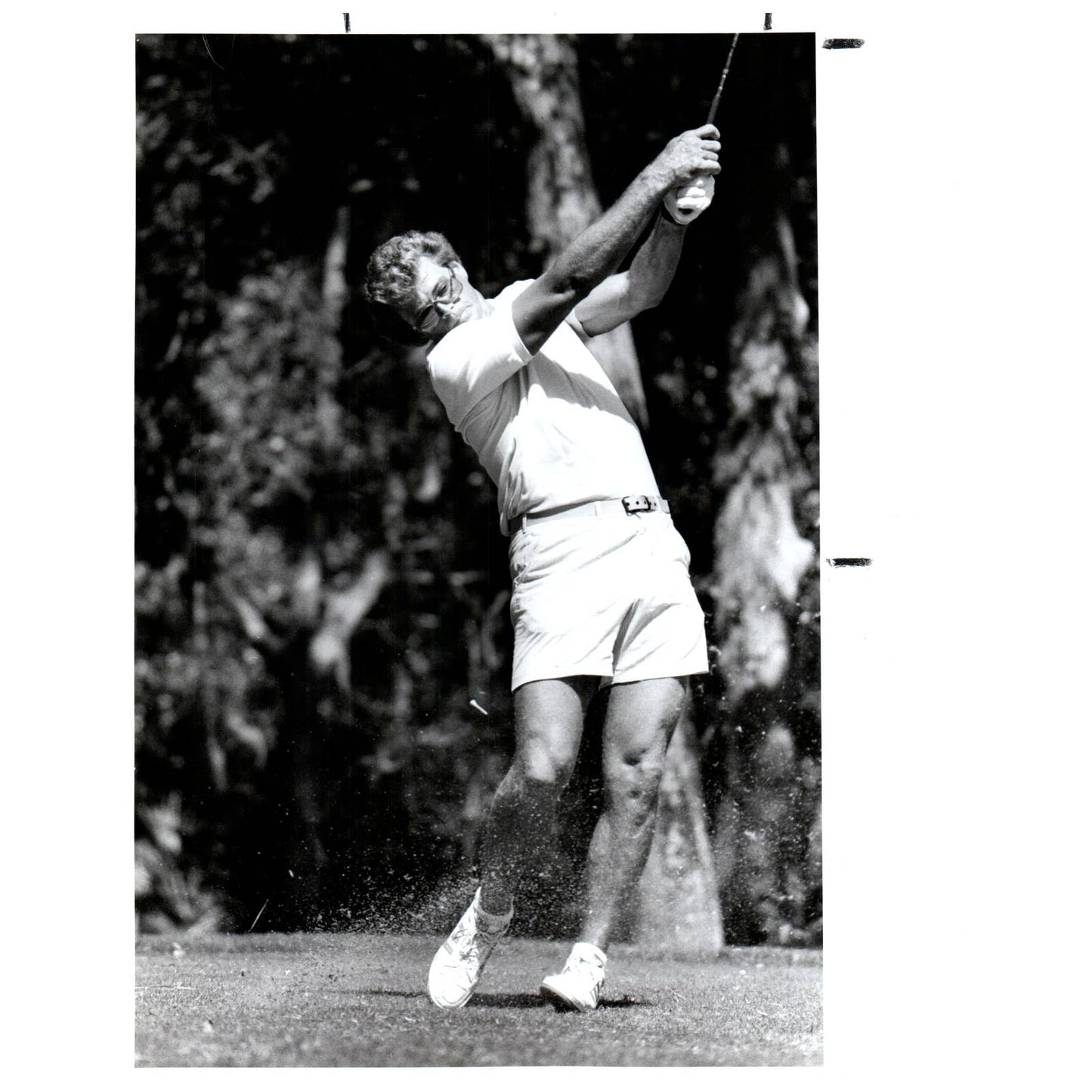 1987 Original Press Photo Golf Bucs Quarterback Steve DeBerg Golfing 8x10" AD2-2