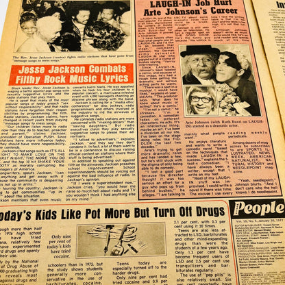 Modern People Tabloid 1977 Robert Blake Connie Stevens Stallone Doobie Bros FL2