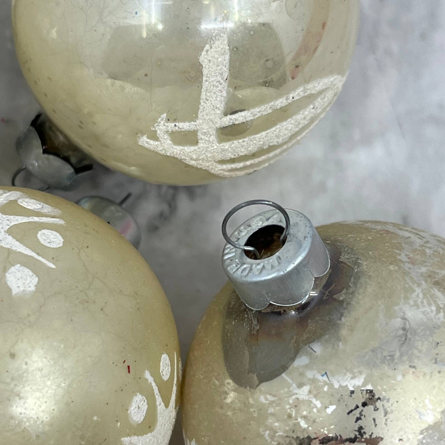 Shiny Brite 8 Vintage 2 1/4" Mercury Glass Ornaments White Silver OT1