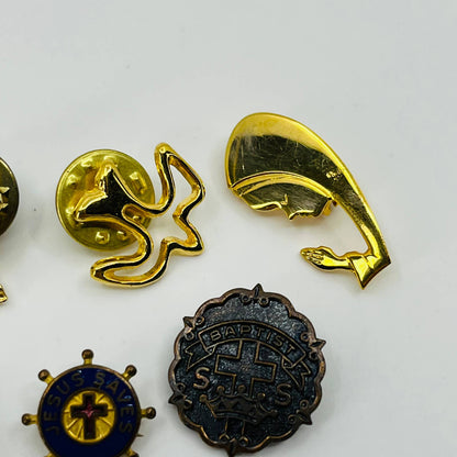 Vintage Lot of 8 Christian Metal and Enamel Pins Baptist SS Dove Jesus Saves SB3
