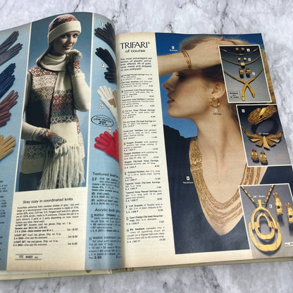 Montgomery Ward 1977 Fall & Winter Catalog Kansas City MO Hardcover S3