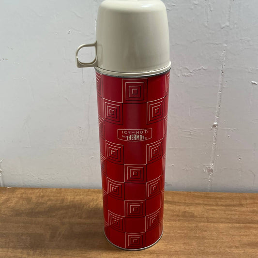 Vintage Icy-Hot King Seeley Brand Red Thermos Quart Size 13" Tall #2410 TG4