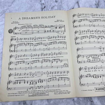 A Dreamer's Holiday By Kim Gannon & Mabel Wayne Sheet Music Perry Como TH1