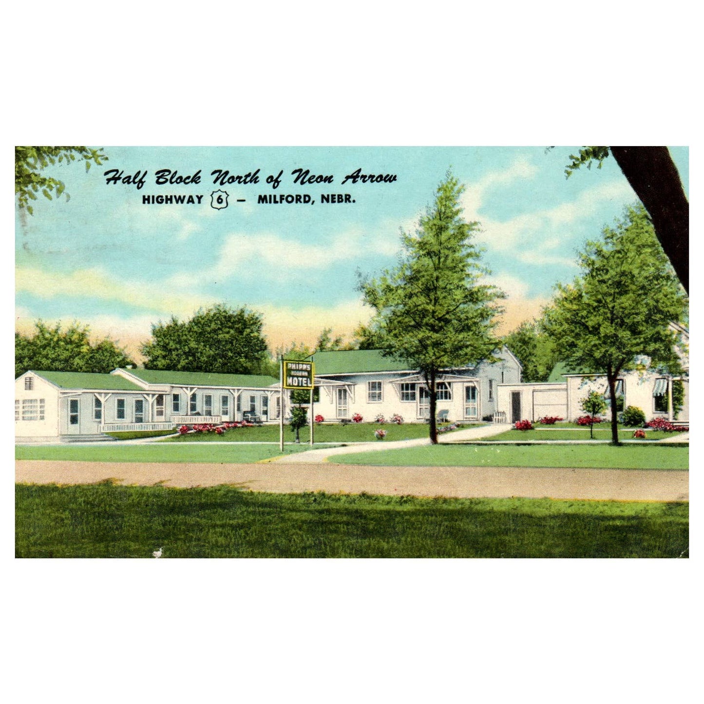 Vintage Postcard - Phipps Motel - Milford Nebraska AD9